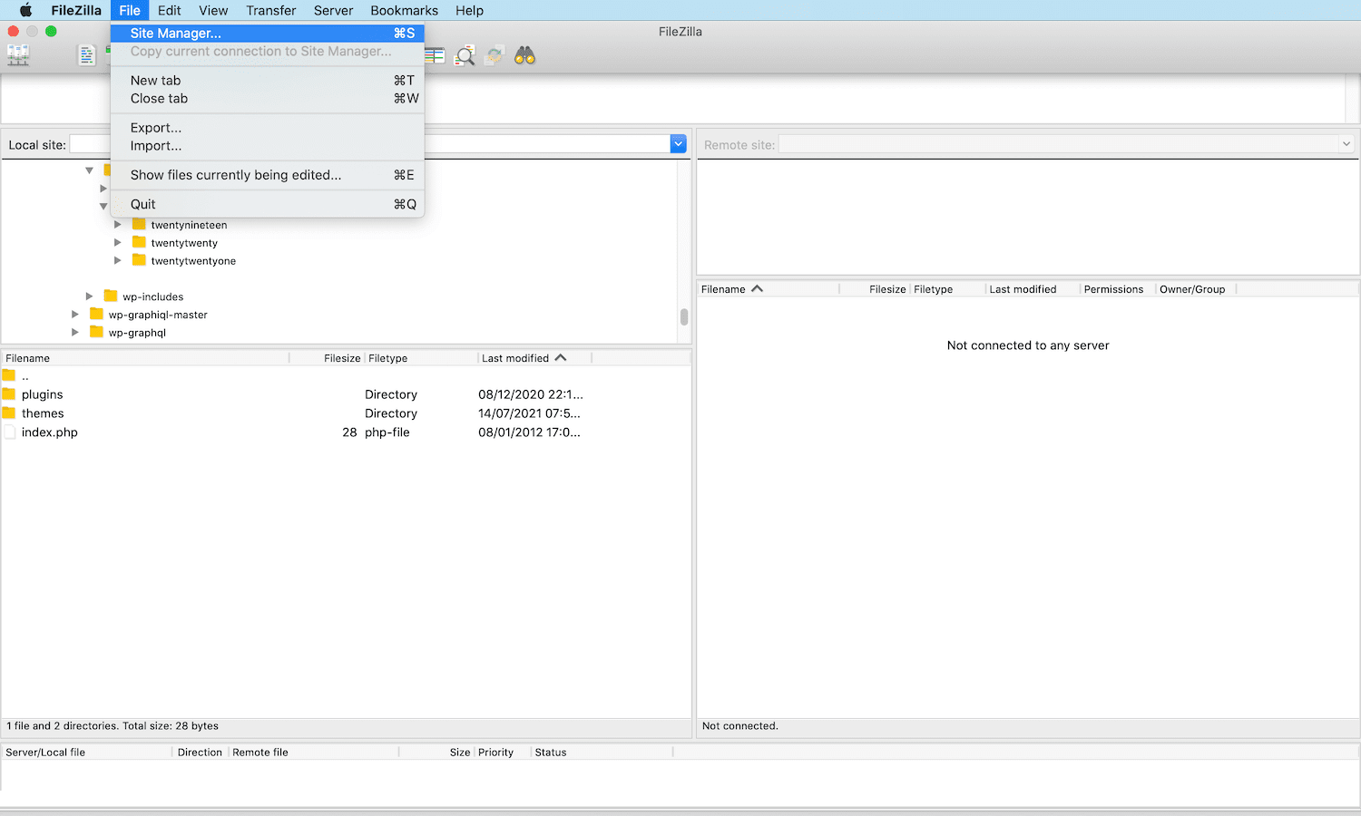 FileZilla FTP 客户端，突出显示了“文件”>“站点管理器”菜单选项。